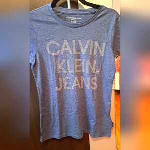 NWT Calvin Klein womens tshirt